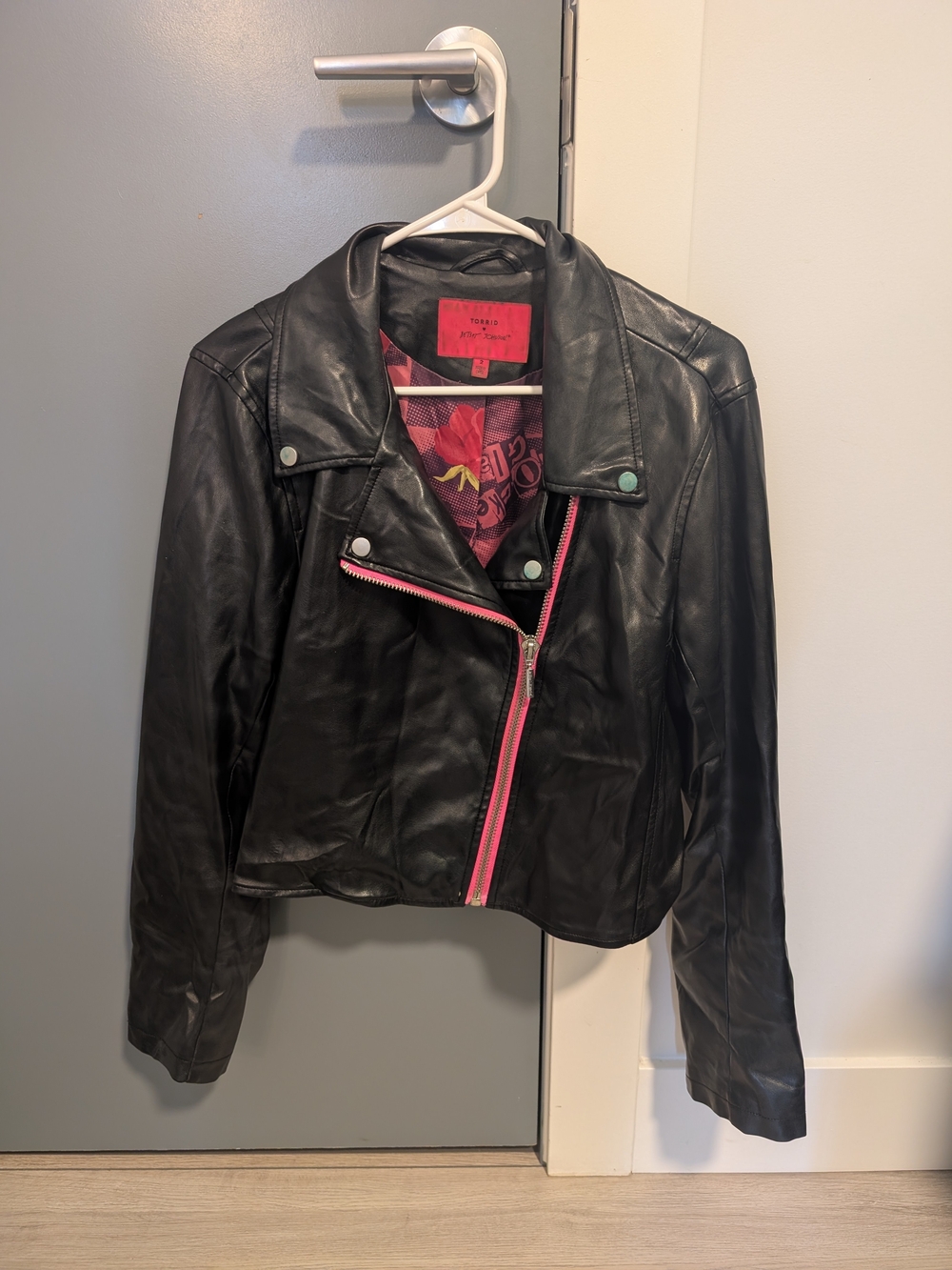 Leather Jacket - Picture 2 of 3